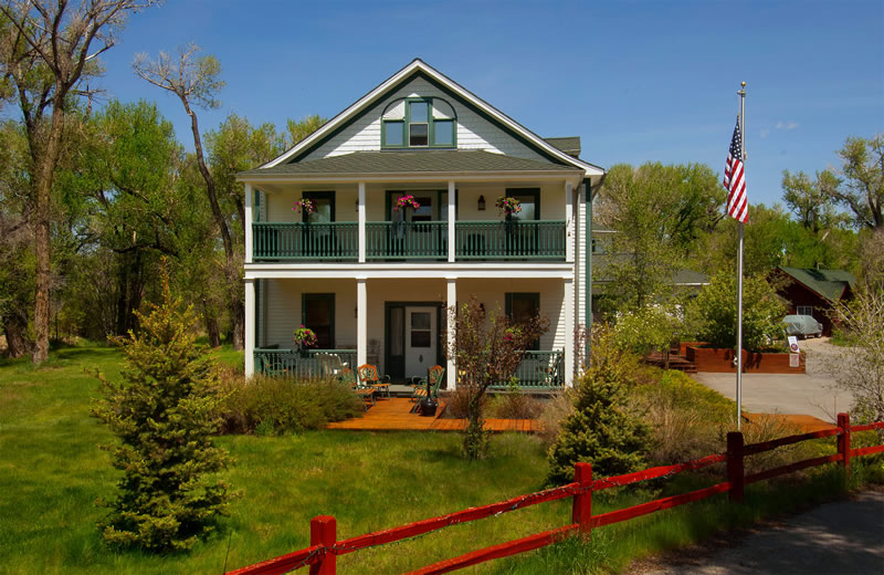 The Historic Elk Mountain Hotel